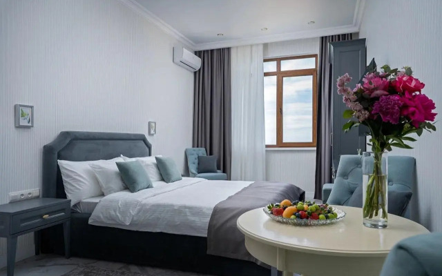 Wolf Apartments (Вольф Апартментс) на улице Мира