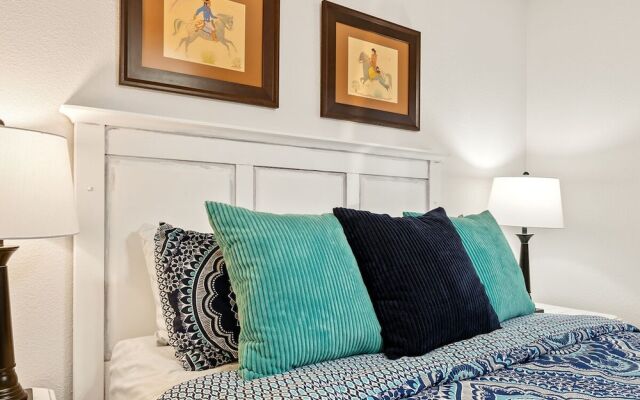 Quail Run Retreat 3BR by Casago