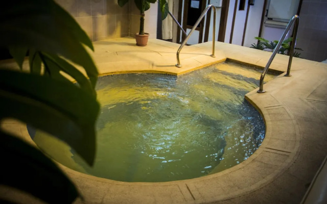 Adham Compound Hotel