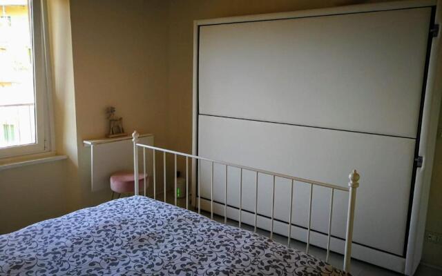 Q21apartment -The Silent Charm