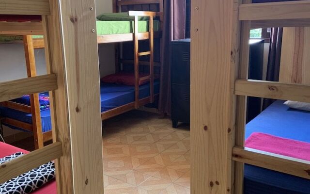 Nações Unidas Hostel