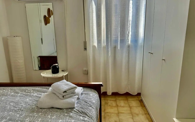 Tsimintia Apt 25