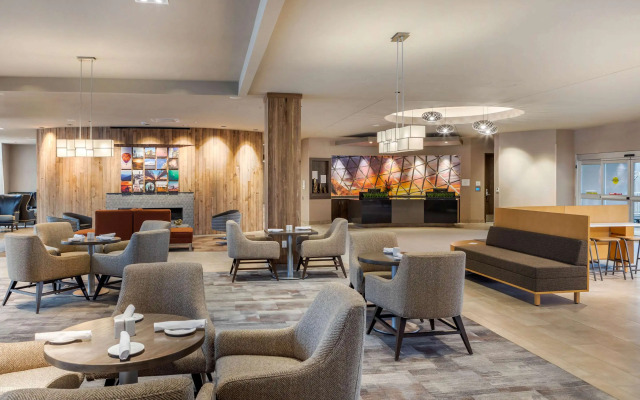 Cambria Hotel Omaha Downtown