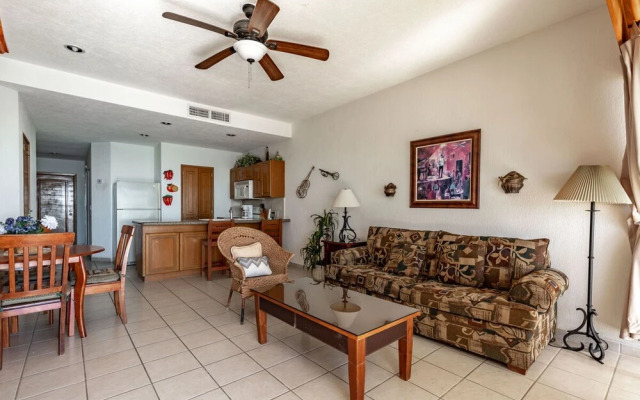 Sonoran Sea 1BR SSE 212 by Casago