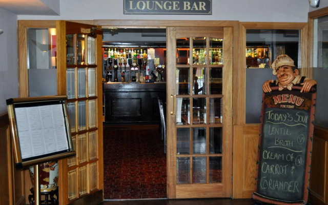 Abbotsford Hotel