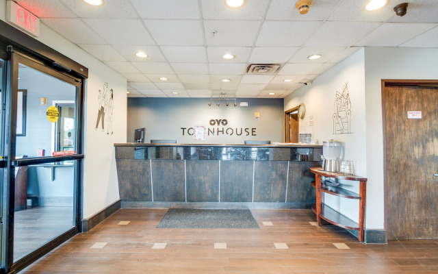 Townhouse Houston North Freeway