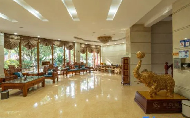 Zhenyuan Longrui Hotel