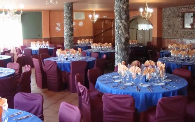 Complejo Puerta del Valle