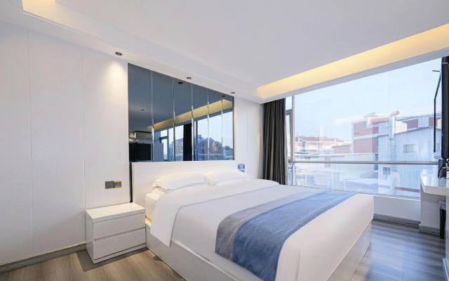 Huaya Boutique Hotel