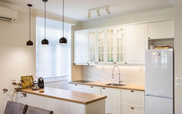 Nice Apartment in Split With 2 Bedrooms and Wifi