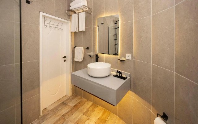 Отель Selvese Collection Hotel Galata 1875