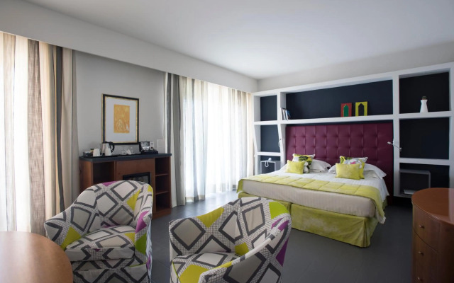 The Pottinger Hong Kong