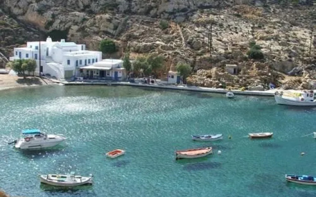 Smaragda Rooms & Studios