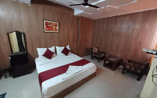Hotel Chhavi Holidays