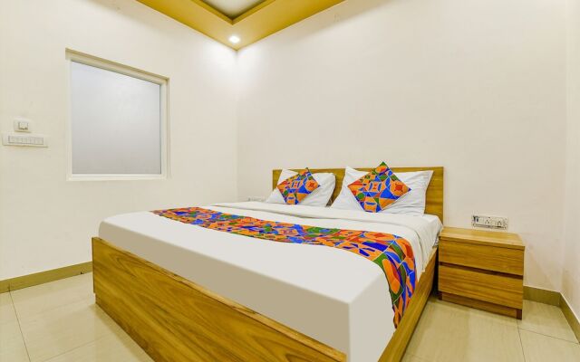 Fabhotel Bhanwar Niwas