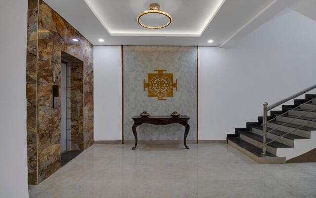 Treebo Chandraprasth Residency