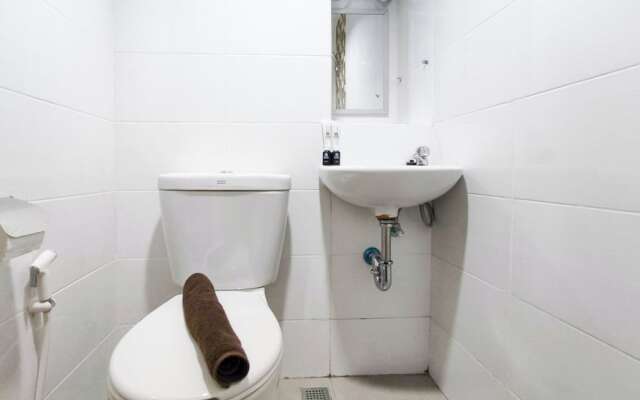 Good Choice And Homey Studio At The Alton Apartment