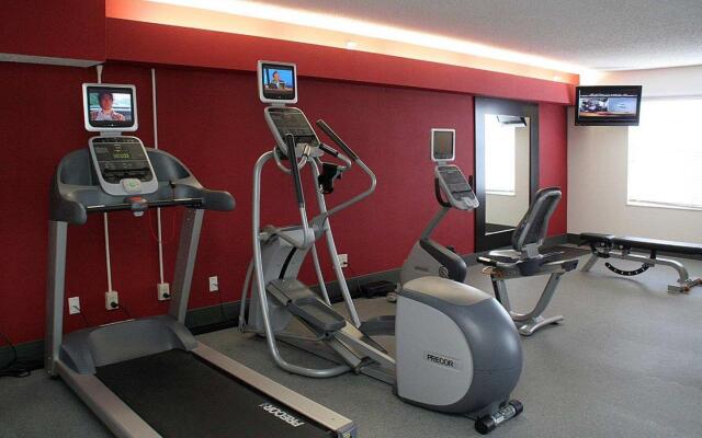 Staybridge Suites Columbus - Worthington