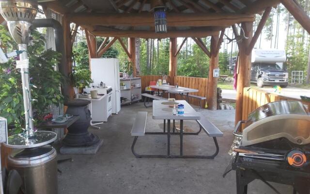 Blue River Cabins & Campgrounds