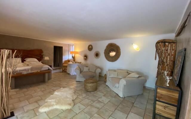 Domaine De Sainte Annette