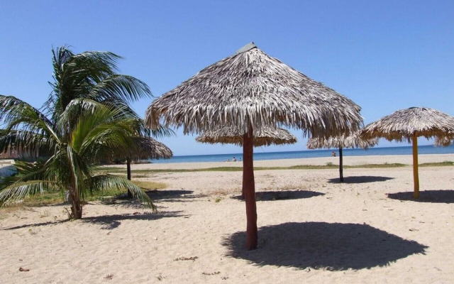 Hostal Eida y Lujan PLAYA LA BOCA