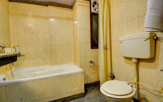 Capital O 19449 Htl Royal Palazzo