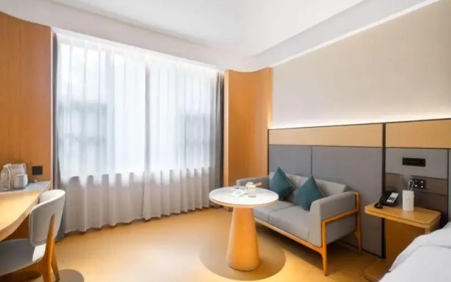 Ji Guangzhou Liwan TCL Yunfeng Technology Park