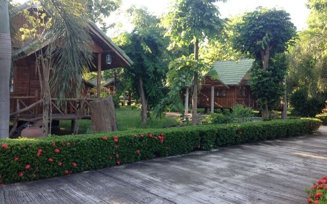 Sakthong Resort