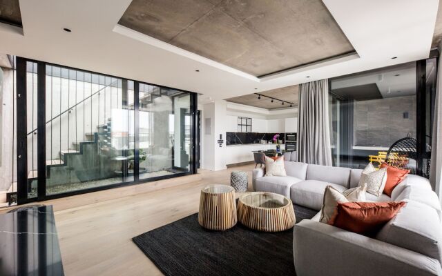 Signature Penthouse
