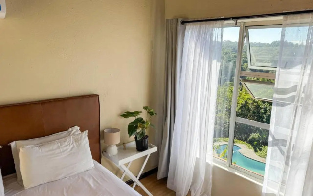 Palmgrove Lodge