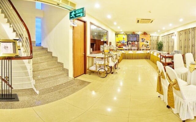 Galaxy Hotel