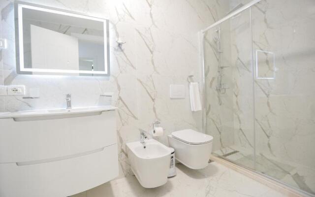 Miku Apartment-Premium 2BD At Wilson Squear