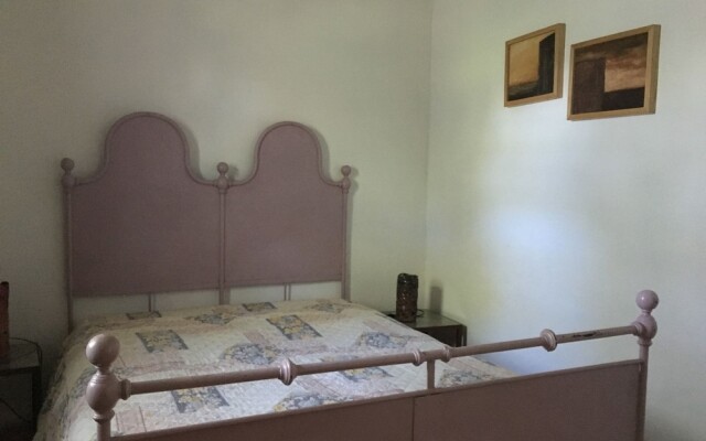 La Fratta Art - House