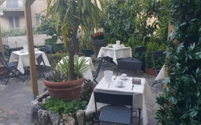 Glam Resort Villa Maria Luigia