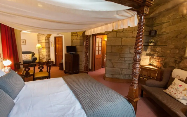 Royal Mile Apartments