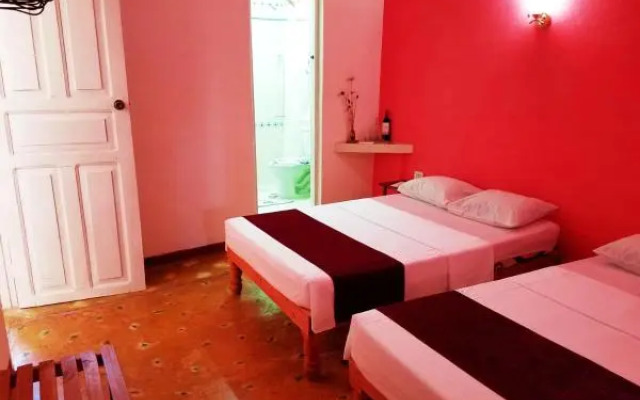 Leidys and Friends Rooms