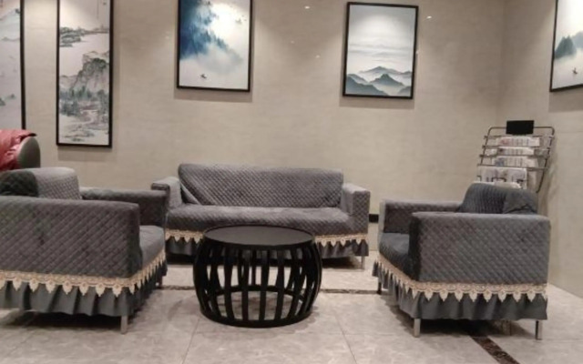 Courtyard Delight Hotel