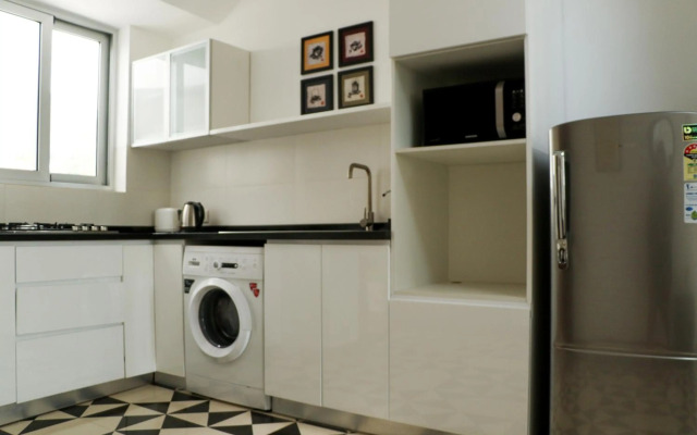 El - Arbol Apartments