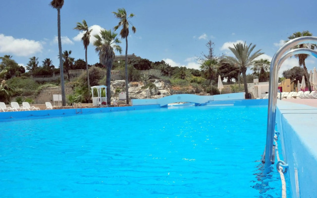 Beach Garden Hotel