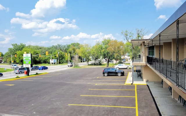 Arnprior Motor Inn