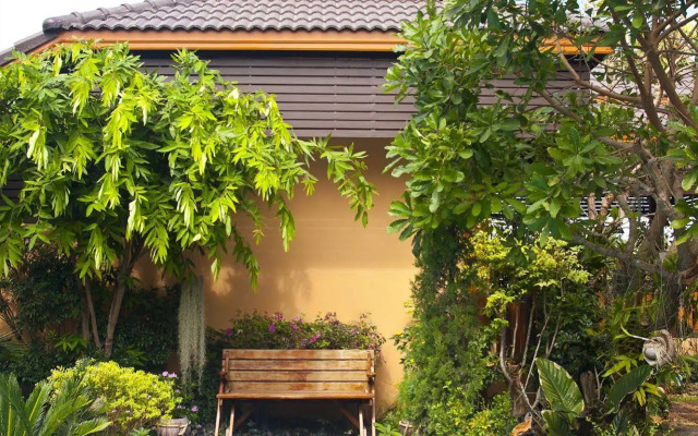 Zea Za Garden
