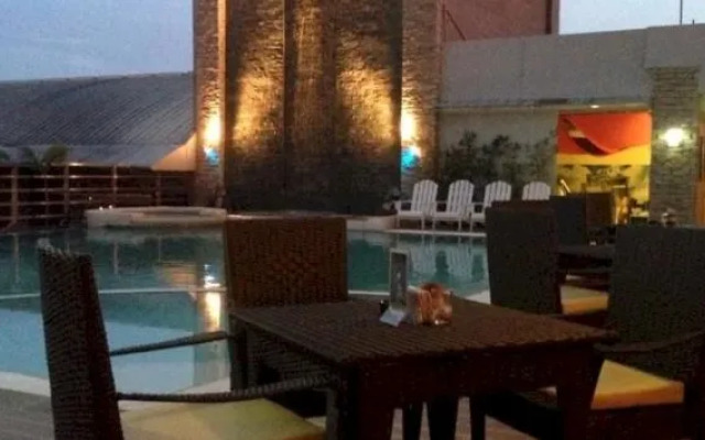 Grandview Tower Hotel