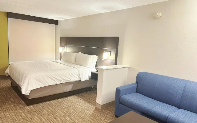 Comfort Inn & Suites Conference Center