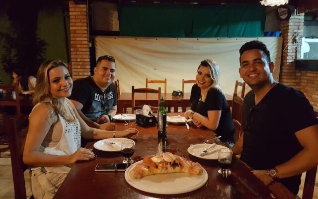 Pousada e Pizzaria Sol e Alegria