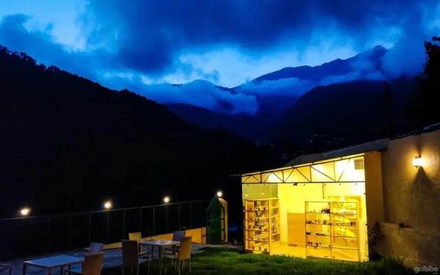 goStops Palampur
