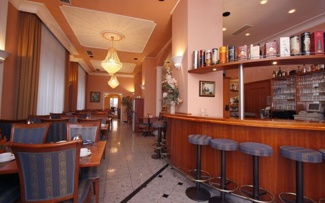 Apartment Hotel Kral