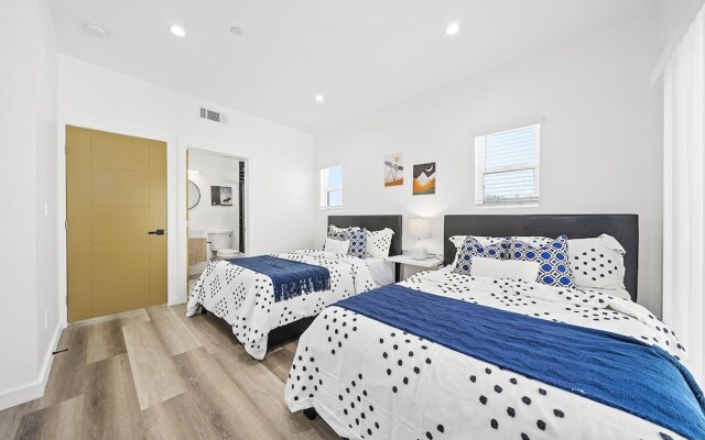 Comfort Suite Hollywood