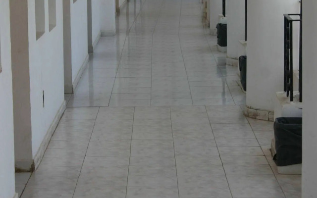 Yasmina Hotel