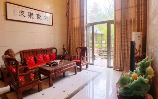 Qingyuan Hengda Gulong huangteng hot spring villa