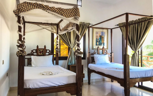 Jambiani White Sands Beach Bungalows